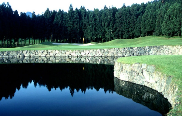 ローランドゴルフ倶楽部 旧 平和ローランドゴルフ倶楽部 のコース 施設写真 アルバ公式 Alba Net