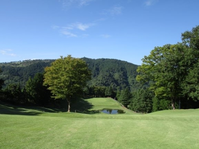 小田原ゴルフ倶楽部　松田コース | 神奈川県 | ゴルフ場予約ALBA Net | コース画像