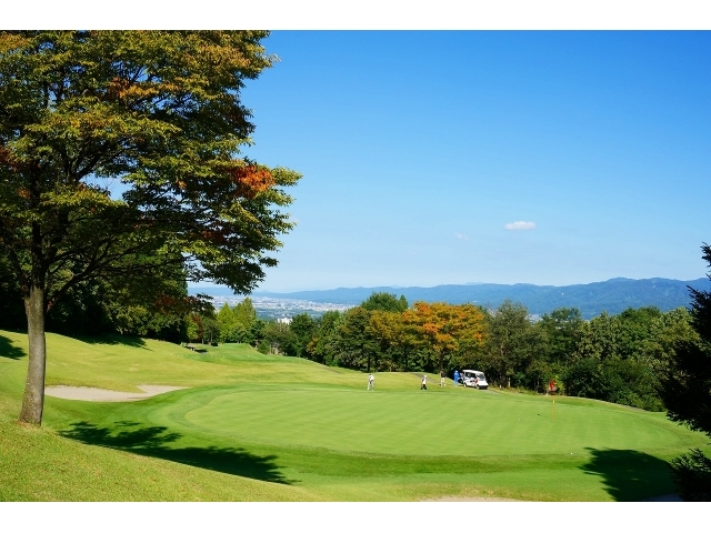 小千谷カントリークラブ | 新潟県 | ゴルフ場予約ALBA Net | コース画像