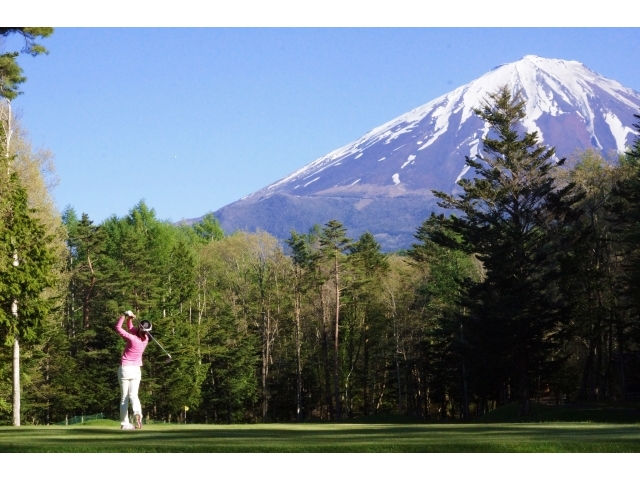 フォレスト鳴沢ゴルフ＆カントリークラブ | 山梨県 | ゴルフ場予約ALBA.Net | コース画像