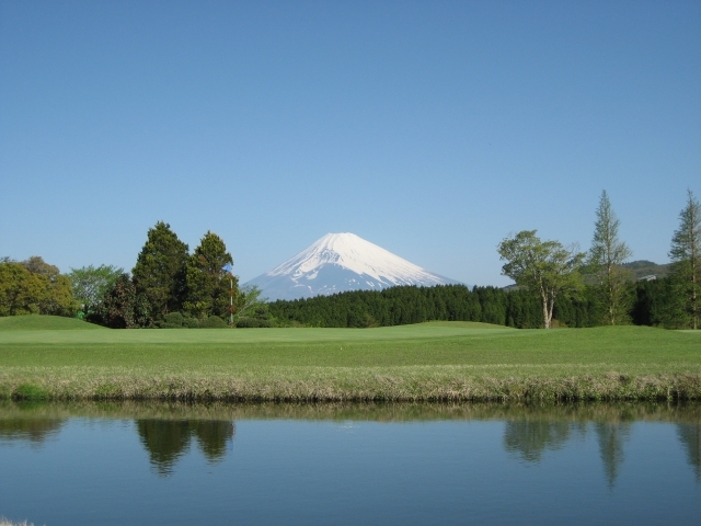 芦の湖カントリークラブ | 静岡県 | ゴルフ場予約ALBA Net | コース画像