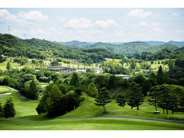 紀の国カントリー倶楽部 | 和歌山県 | ゴルフ場予約ALBA Net | コース画像