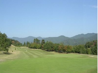 上野原カントリークラブ